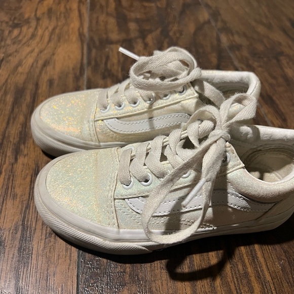 Kids White Sneakers - Picture 4 of 4